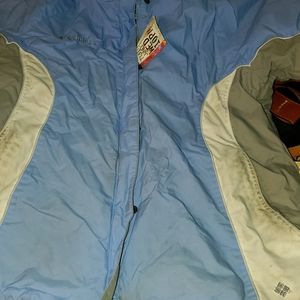 WOMANS LARGE COLUMBIA JACKET